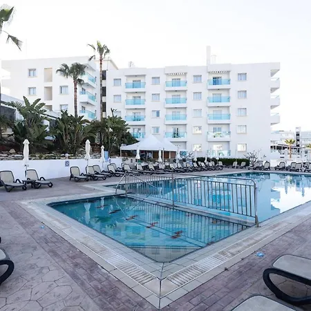 Hotel apartamentowy Vrissaki 4*