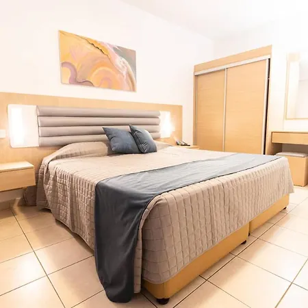 Vrissaki 프로타라스