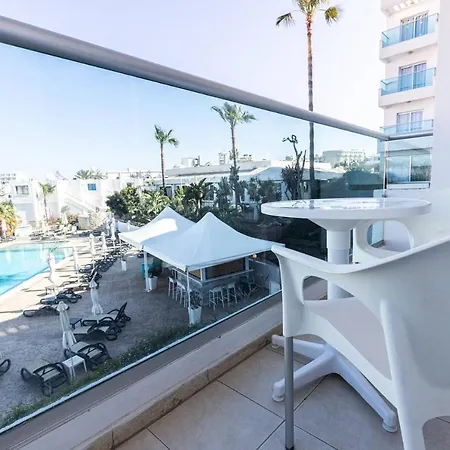 Apart-hotel Vrissaki 4*