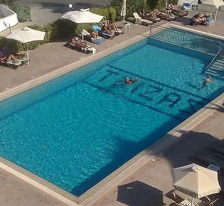 Vrissaki Hotel apartamentowy Protaras