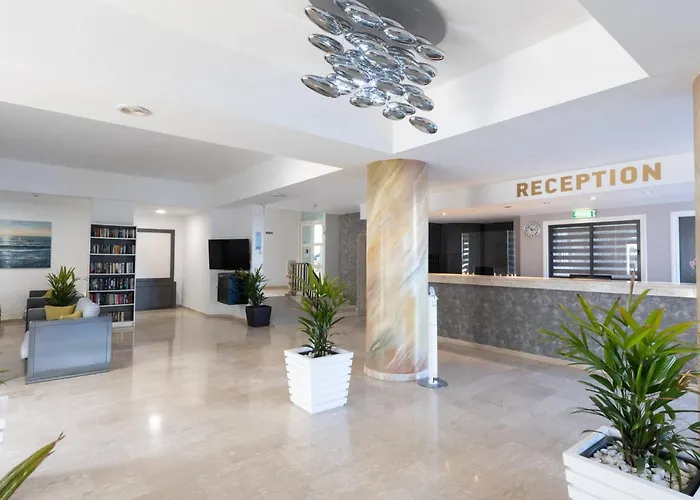 מלון דירות Vrissaki